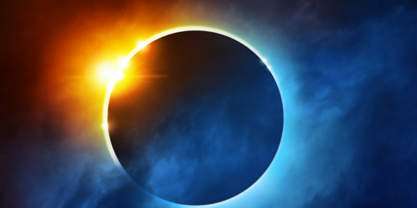Sun Eclipse 1 600x300 - Stonehenge Solstice Astrology 2019