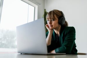 Dorsey, Musk, Twitter and Astrology Woman Laptop Rawpixel 300x200 - Dorsey, Musk, Twitter and Astrology