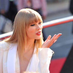 Taylor Swift 13 DecDreamstime Featureflash 300x300 - Astrology Delivery in November/December 2023